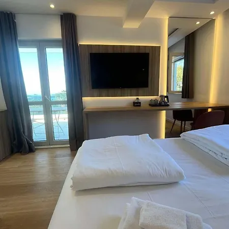 Πανσιόν And With A Swimming Pool Hvar - 24309 Χβαρ